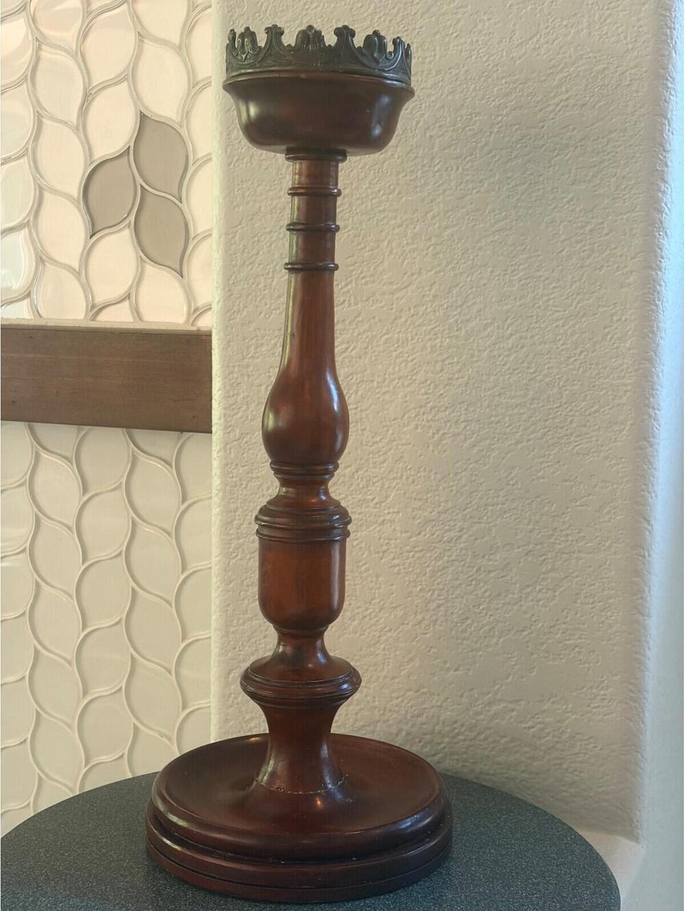 20” Theodore Alexander Turned Wood candlestick Holder Pillar Torchiere